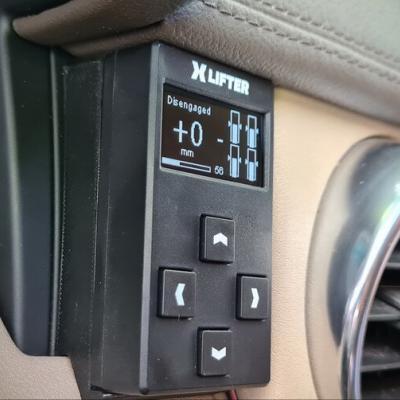 Discovery 4 (LR4) – Dashboard Bracket